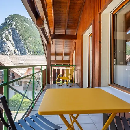 Le Nid Des Aravis * 通内